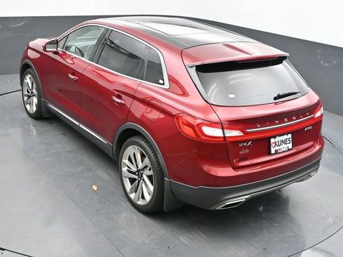 Used 2016 Lincoln MKX Reserve w/ Driver Assistance Package image 17
