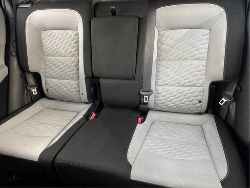 Used 2019 Chevrolet Equinox LS FWD image 45