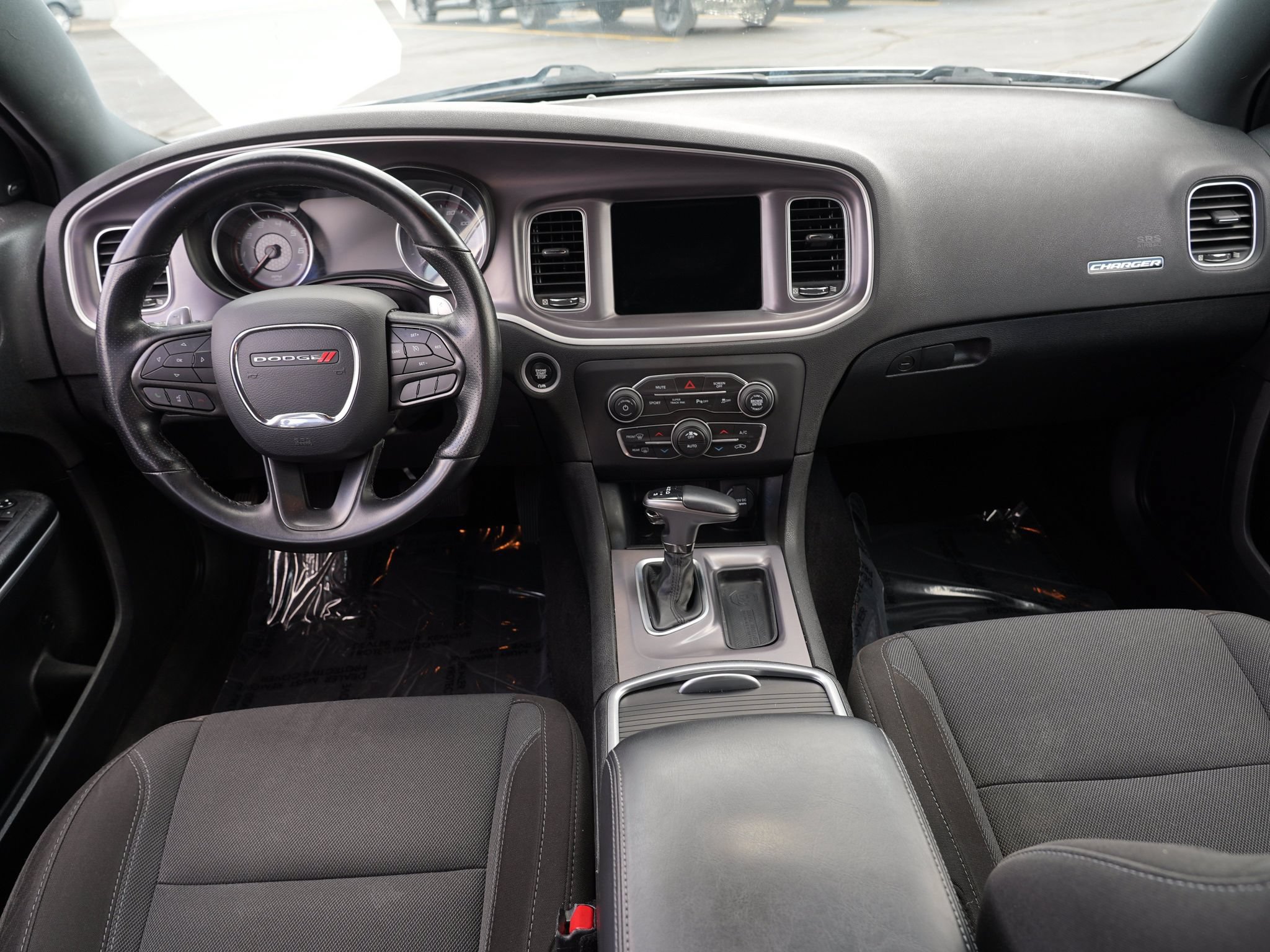 Used 2020 Dodge Charger SXT AWD/4WD image 26