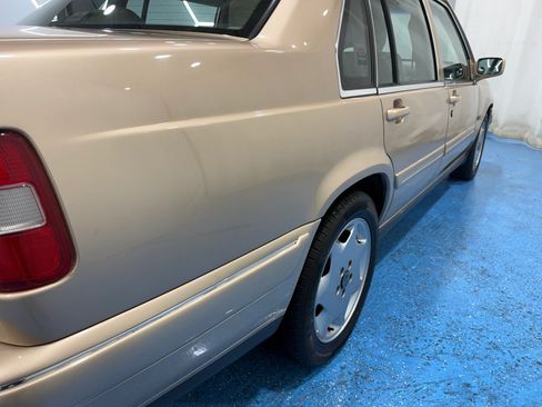 Used 1996 Volvo 960 Sedan RWD image 31