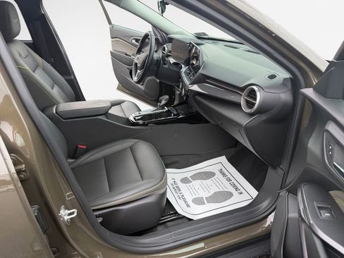 Certified 2024 Chevrolet Trax ACTIV w/ Sunroof Package image 26