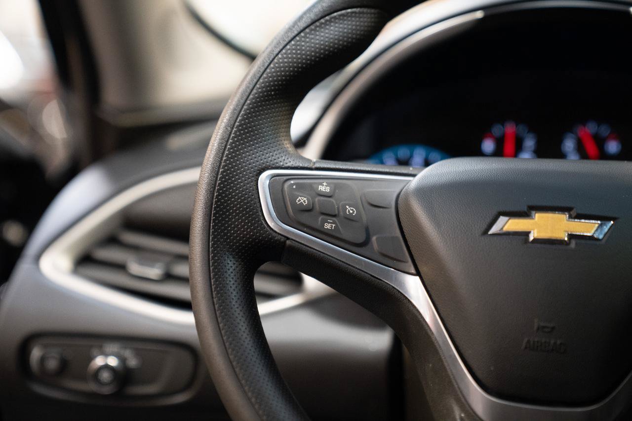 Used 2022 Chevrolet Malibu LS FWD image 28