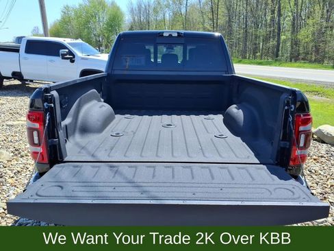 Used 2024 RAM 3500 Laramie AWD/4WD image 30
