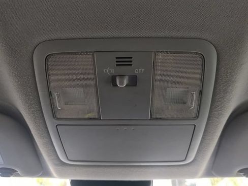 Used 2018 Toyota Corolla iM FWD image 22