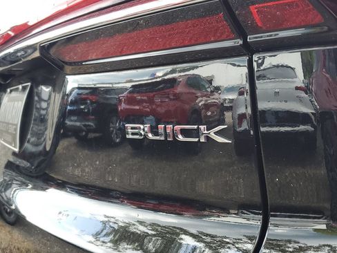 New 2026 Buick Enclave Preferred FWD image 8