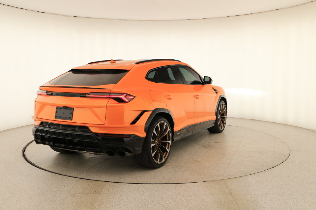 Used 2023 Lamborghini Urus S AWD/4WD image 6