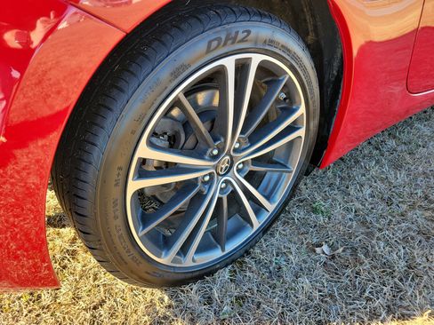 Used 2013 Scion FR-S image 20