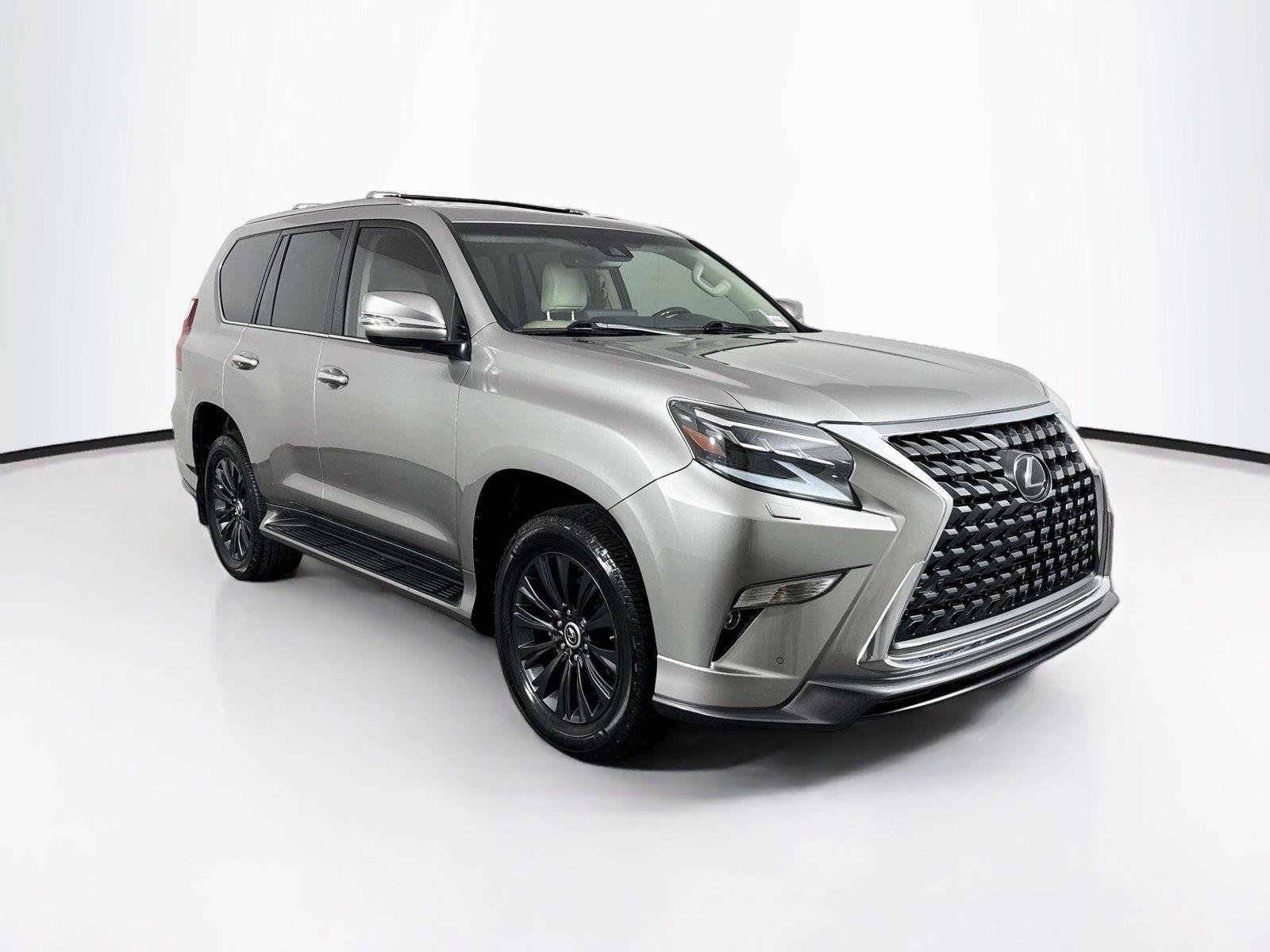 Used 2022 Lexus GX 460 Luxury w/ Sport Design Package AWD/4WD image 12