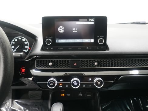 Used 2023 Honda Civic LX image 17