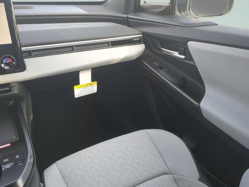 New 2026 Subaru Solterra image 16