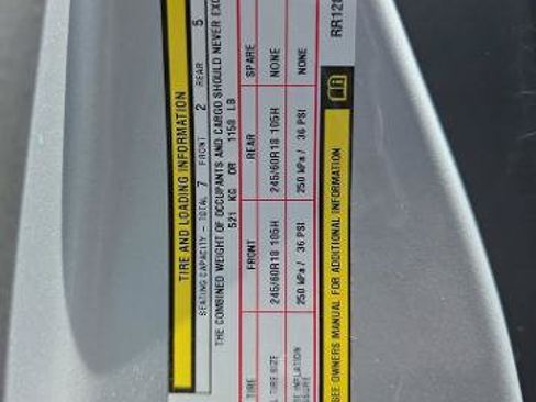 Used 2024 Chrysler Pacifica Limited FWD image 21