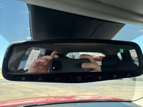 Used 2020 Hyundai Santa Fe SEL w/ Convenience Package image 21