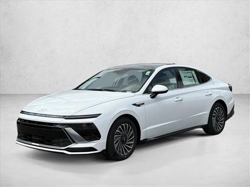 New 2026 Hyundai Sonata SEL image 1