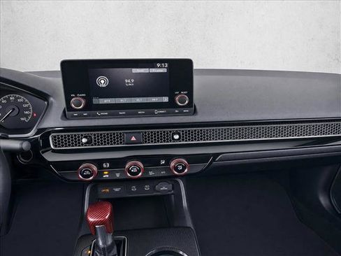 Certified 2025 Honda Civic Sport image 24