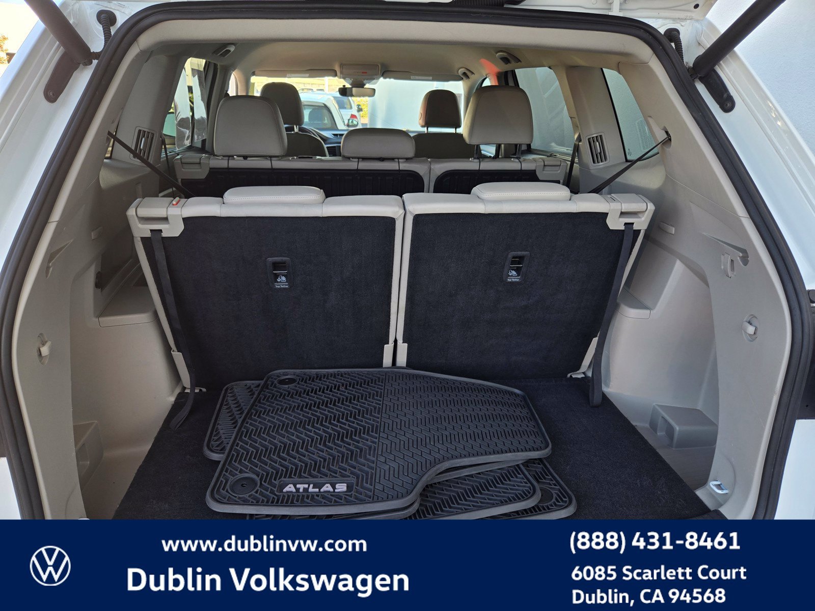 Used 2018 Volkswagen Atlas SE w/ R-Line Package AWD/4WD image 22
