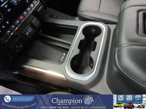 Used 2021 Chevrolet Silverado 1500 High Country image 46