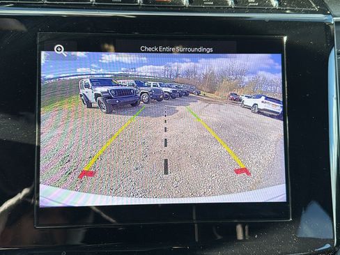 Certified 2024 Jeep Grand Cherokee Altitude image 20