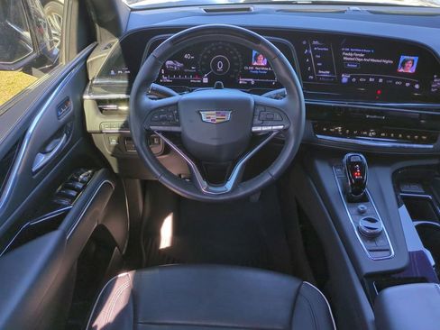 Certified 2024 Cadillac Escalade Sport w/ LPO, ONYX Package image 16