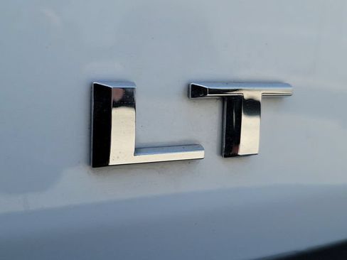 Used 2023 Chevrolet Tahoe LT RWD image 38
