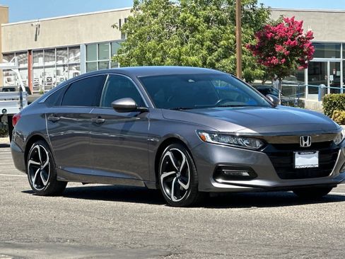 Used 2020 Honda Accord Sport image 10