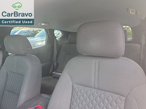 Used 2021 Chevrolet Blazer LT FWD image 14