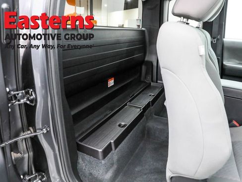 Used 2023 Toyota Tacoma SR image 21