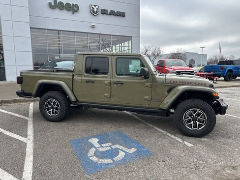 New 2026 Jeep Gladiator Rubicon AWD/4WD image 39