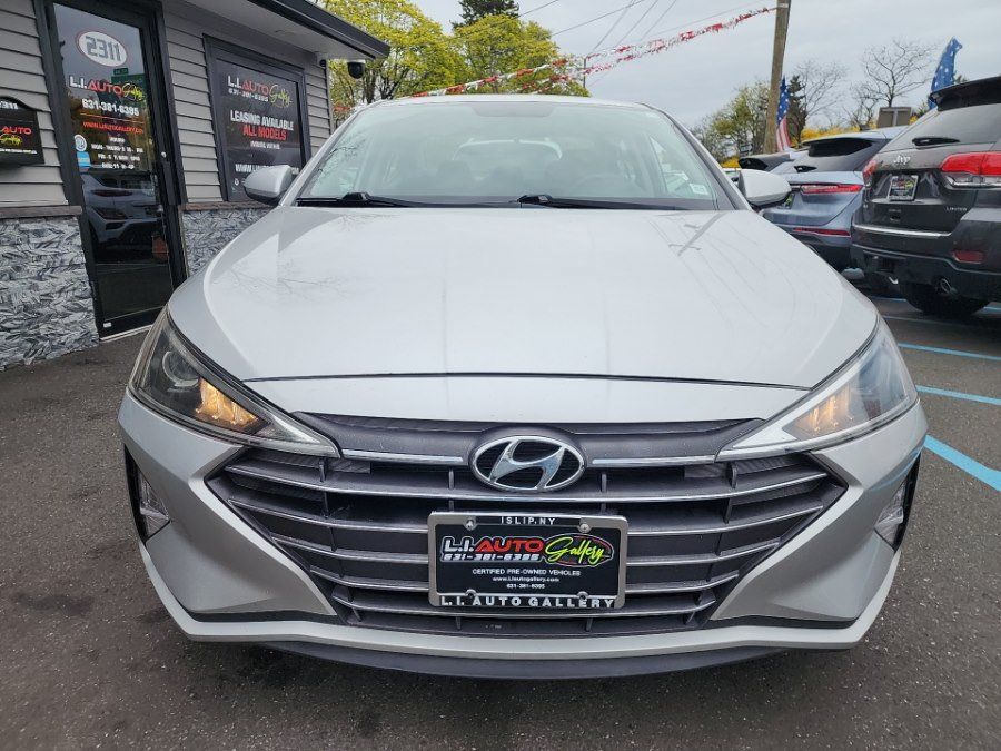Used 2019 Hyundai Elantra SE w/ Cargo Package FWD image 5
