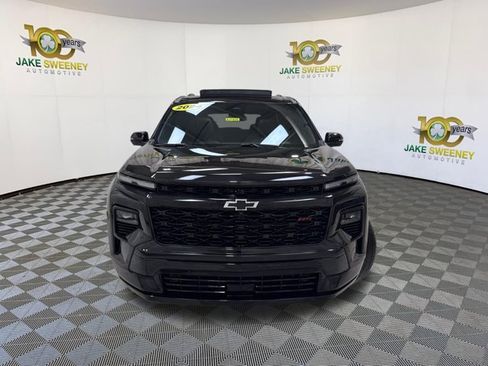 Used 2024 Chevrolet Traverse RS w/ LPO, Floor Liner Package AWD/4WD image 3