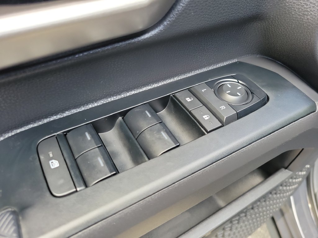Used 2025 Toyota Tacoma TRD Sport RWD image 15
