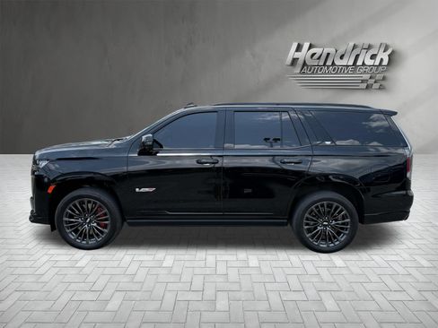 Used 2024 Cadillac Escalade V w/ LPO, ONYX Package AWD/4WD image 6