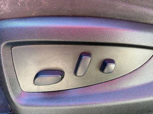 Used 2019 Chevrolet Silverado 1500 LT w/ All Star Edition image 14