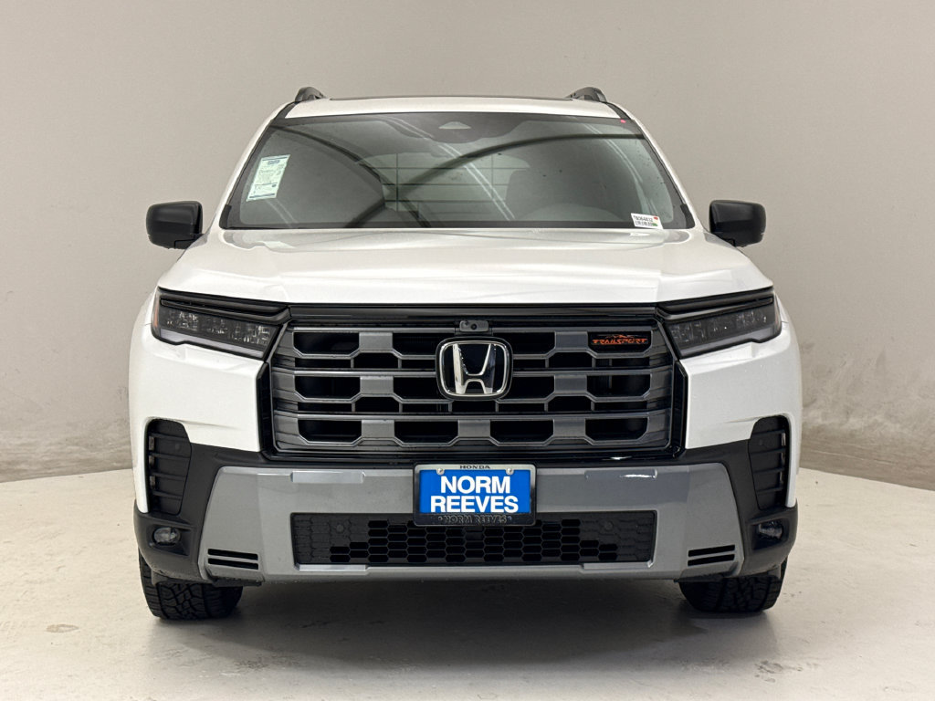 New 2026 Honda Pilot TrailSport image 3