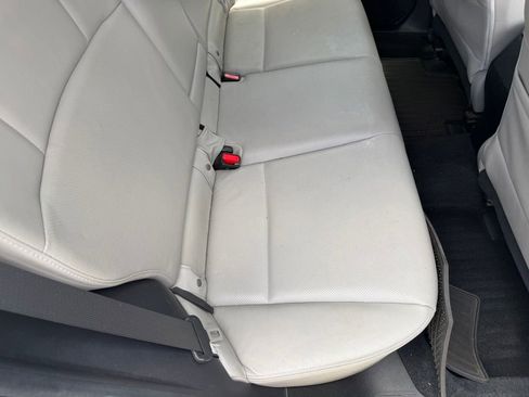 Used 2014 Subaru Forester 2.5i Limited AWD/4WD image 18