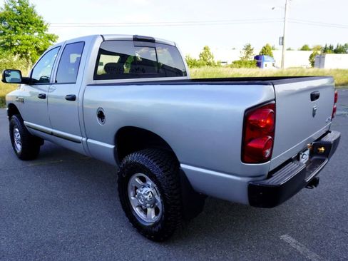 Used 2007 Dodge Ram 2500 Truck SLT image 5
