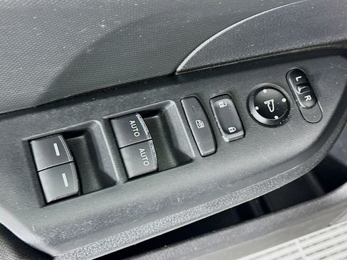 Used 2020 Honda Civic LX image 15