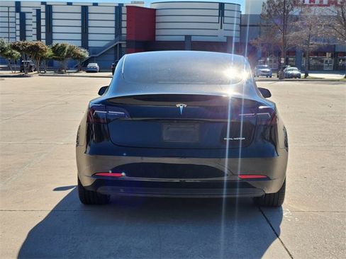 Used 2021 Tesla Model 3 Long Range image 6