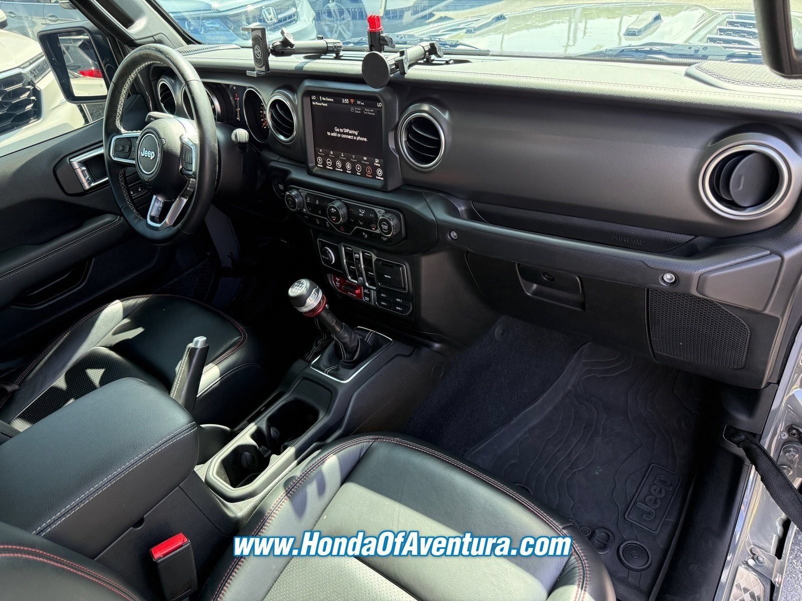 Used 2023 Jeep Gladiator Rubicon w/ LED Lighting Group AWD/4WD image 8