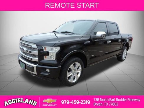 Used 2017 Ford F150 Platinum w/ Equipment Group 701A Luxury image 8