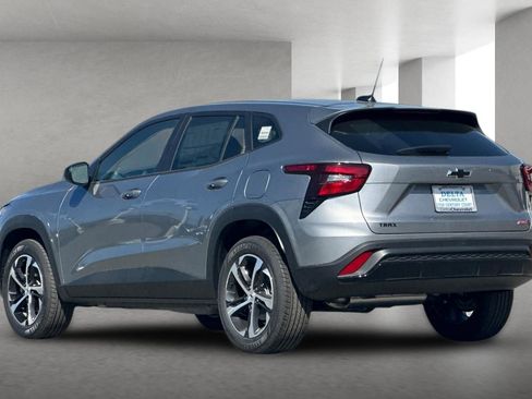New 2026 Chevrolet Trax RS w/ Driver Confidence Package image 6