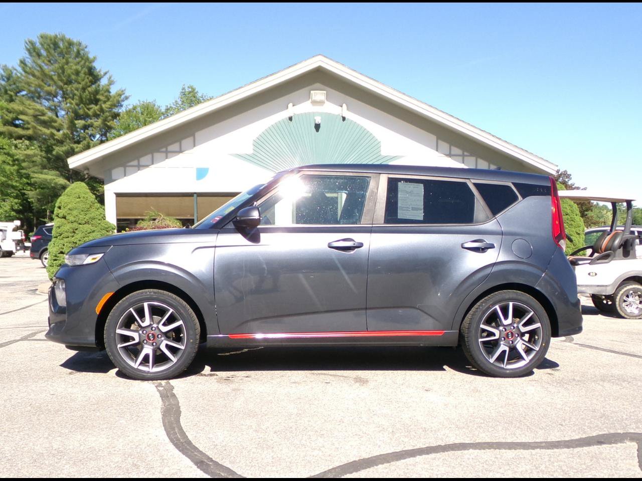 Used 2020 Kia Soul GT-Line w/ GT 2.0L Power Sunroof Package FWD image 2