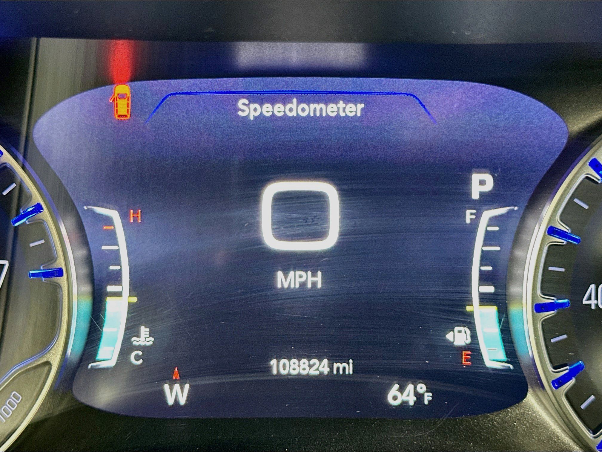Used 2019 Chrysler Pacifica Touring-L Plus w/ Advanced Safetytec Group FWD image 19