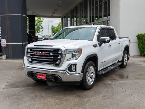 Used 2020 GMC Sierra 1500 SLT w/ SLT Premium Package AWD/4WD image 3