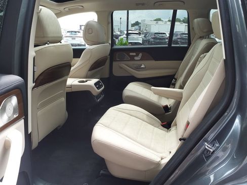 Certified 2024 Mercedes-Benz GLS 580 4MATIC image 22