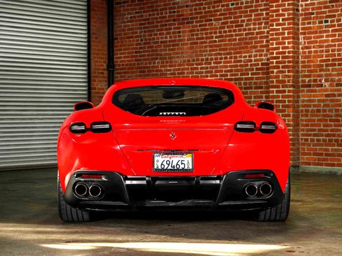 Used 2021 Ferrari Roma image 21