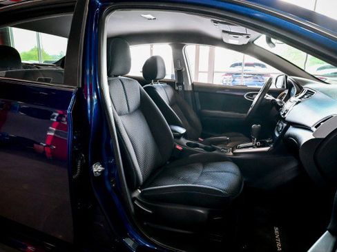 Used 2017 Nissan Sentra SR w/ Electronics Package FWD image 26