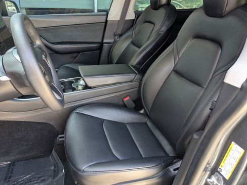 Used 2020 Tesla Model Y Long Range AWD/4WD image 19