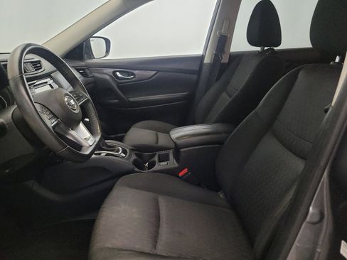 Used 2019 Nissan Rogue SV w/ Premium Package AWD/4WD image 17