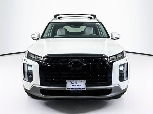 Used 2023 Hyundai Palisade SEL w/ Premium Package AWD/4WD image 2