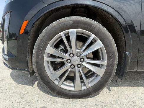 Certified 2023 Cadillac XT6 Premium Luxury w/ Technology Package image 14